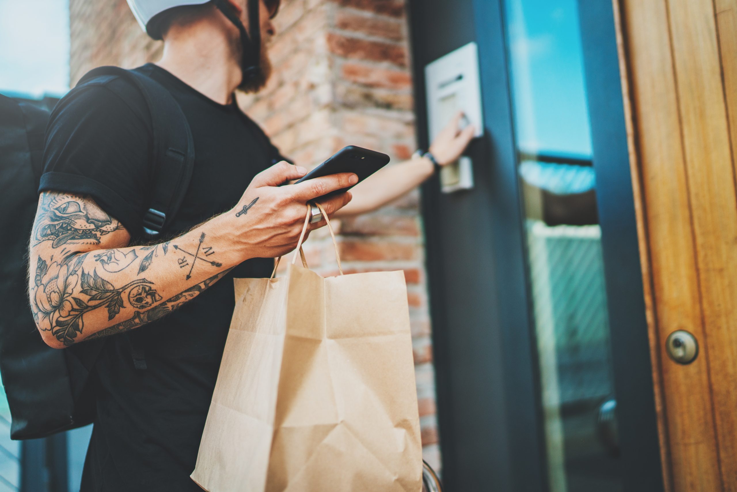 In the Gig Economy, Laborers Are Struggling to Keep Up; White Nationalists Win in Germany–Coachella Valley Independent's Indy Digest: Sept. 7, 2026